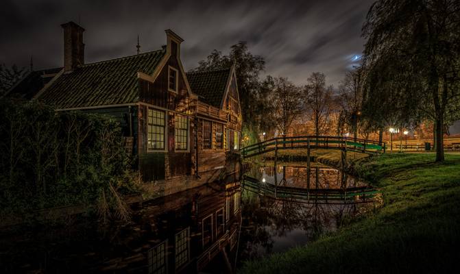 Dutch Autumn Night