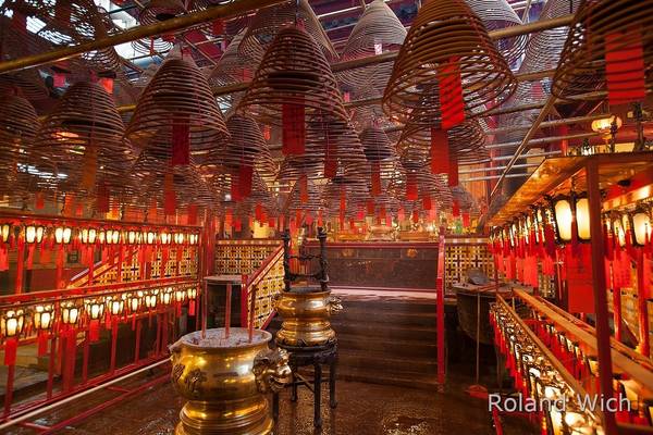 Hong Kong - Man Mo Temple