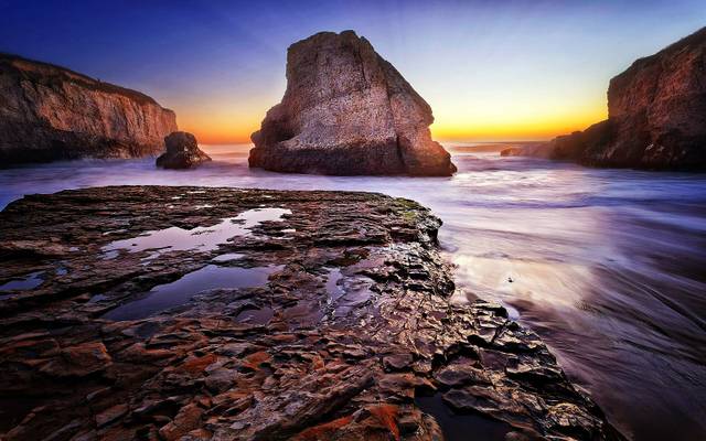 Shark Fin Cove sunset