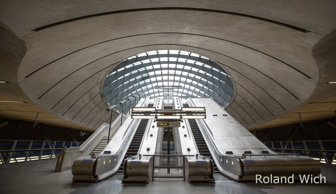Canary Wharf Station
