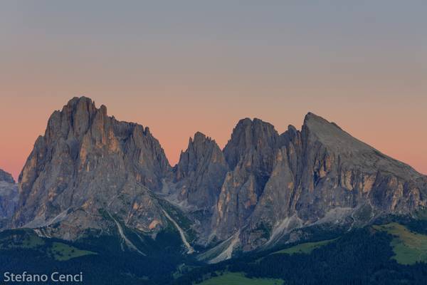 Sunset on Sassolungo