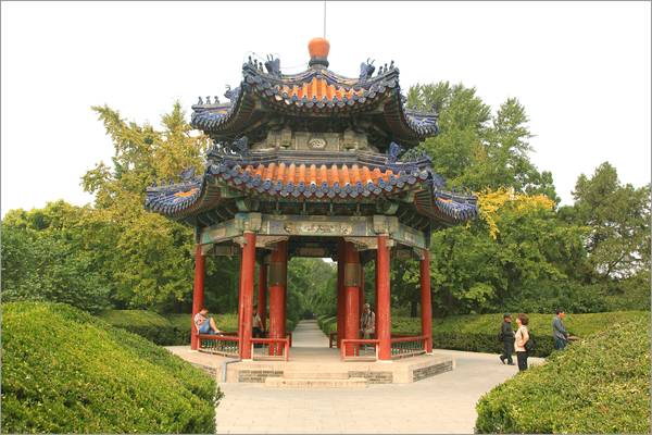 Beijing. Temple of Heaven. Pavilion at a Handred-Flover Garden