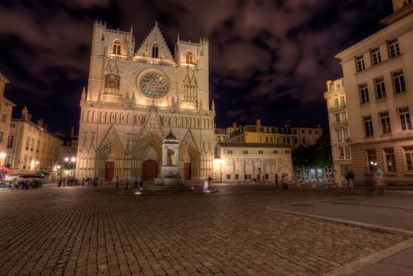 Cathedral Saint Louis by night, Lyon [FR]