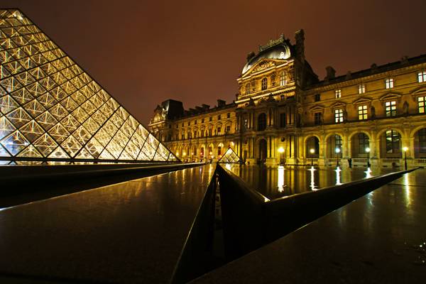 Paris by night. Along the Pyramid