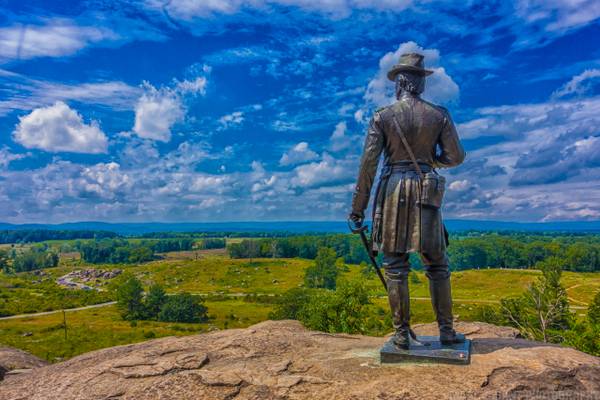 Gettysburg National Battlefield Park - Warren on Little Round Top