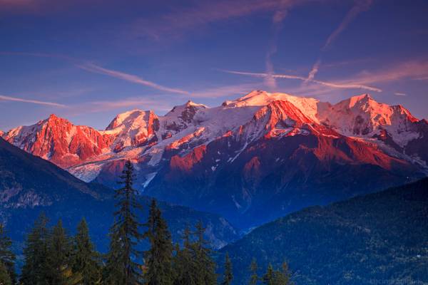 Last sunbeams over Mont Blanc