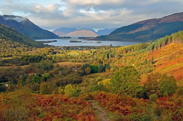 Loch Leven autumn morning