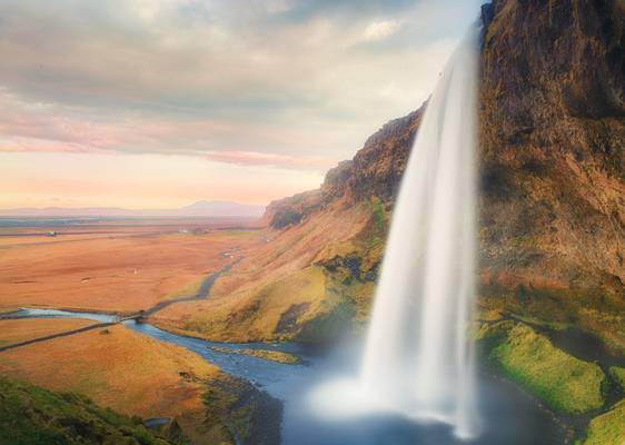 Iceland & Seljalandsfoss