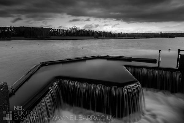 Weir at Strathclyde Country Park