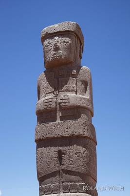 Tiwanaku - Statue "El Fraile"