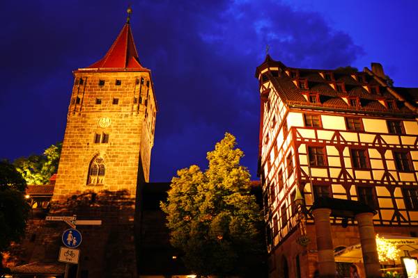 Nuremberg by night. Beim Tiergärtnertor