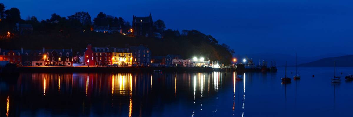 Tobermory Harbour at dusk - Isle of Mull, Scotland 20-05-15
