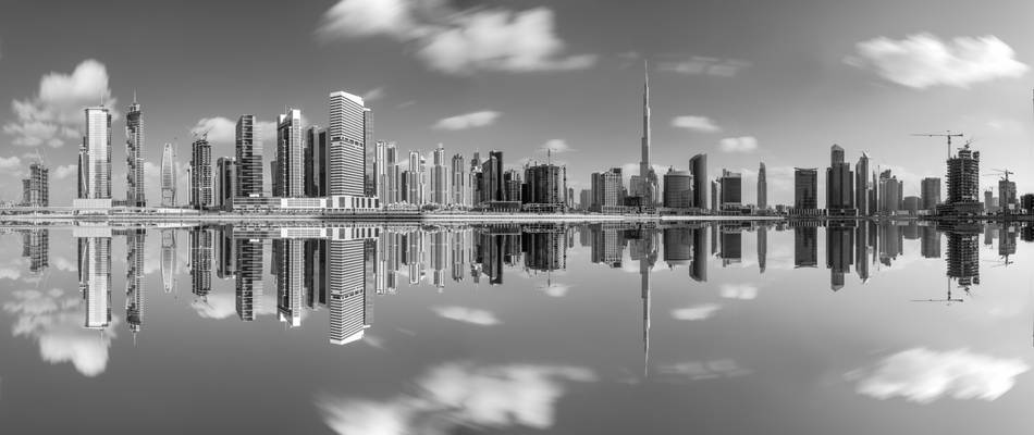 Dubai - Business Bay Reflections