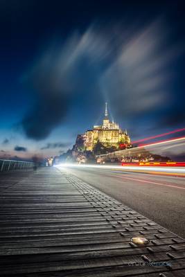Mont-Saint-Michel lightstream