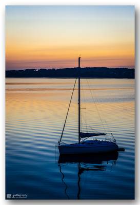 Cool wavepattern before sunrise at Ammersee