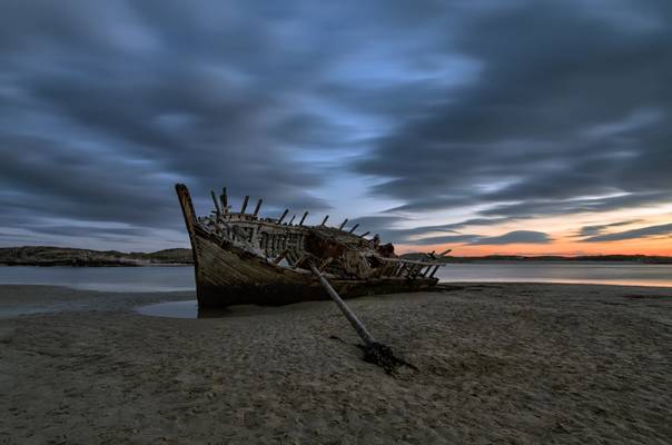 Cara Na Mara "Bad Eddie" Shipwreck - Gweedore