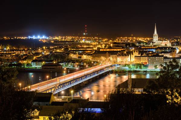 Craigavon Bridge - Derry City