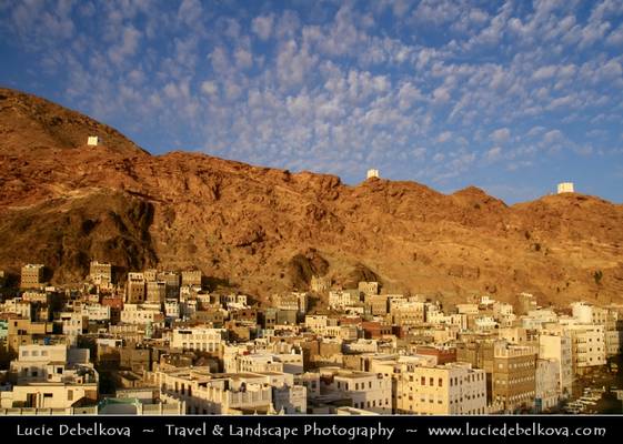 Yemen - Al Mukhala - Watch towers on rocky hills