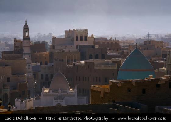 Yemen - Early Morning in Sayun