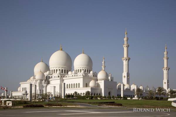 Abu Dhabi - Sheikh Zayed Mosque