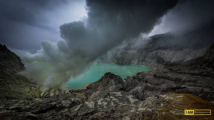 Ijen Crater at 2,386m above the sea.