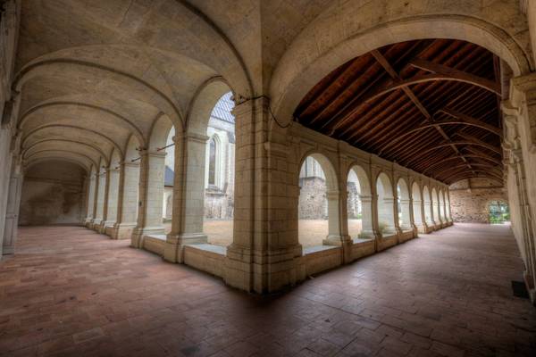 Cloister Toussain [FR]