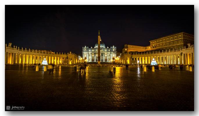 St. Peter's square by night - Rom / Rome / Roma