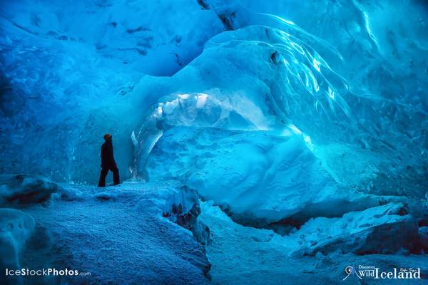 Ice Cave In Vatnajokull Glacier, Iceland | Discover Wild Iceland