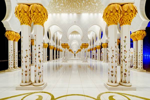 Palace of a thousand columns