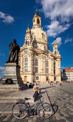 _MG_2470 - The Dresden Frauenkirche and Martin Luther Monument