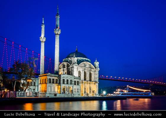 Turkey - Istanbul - Ortaköy Mosque at Night - Blue Hour - Dusk - Twilight