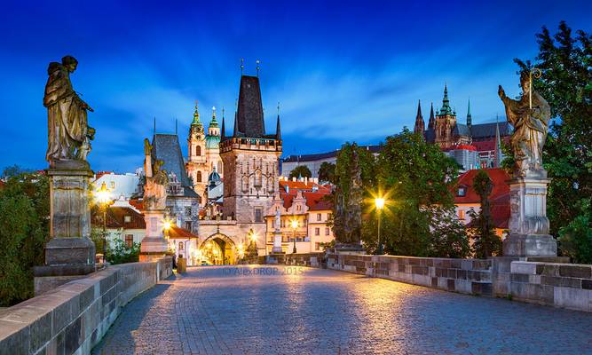 _MG_4566_web -  The Charles Bridge (Mala Strana side)