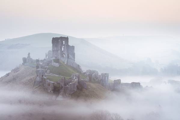 Corfe Castle Mist