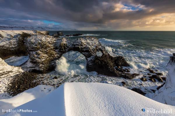 Gatklettur - Arch Rock at Snæfellsnes - #Iceland