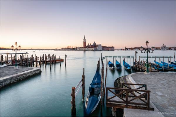 Dawn at Riva degli Schiavoni (in explore)