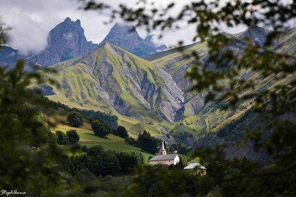 L'eglise - Albiez-Montrond