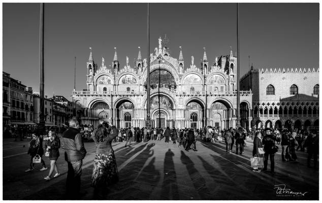 Venice light and shadows 1