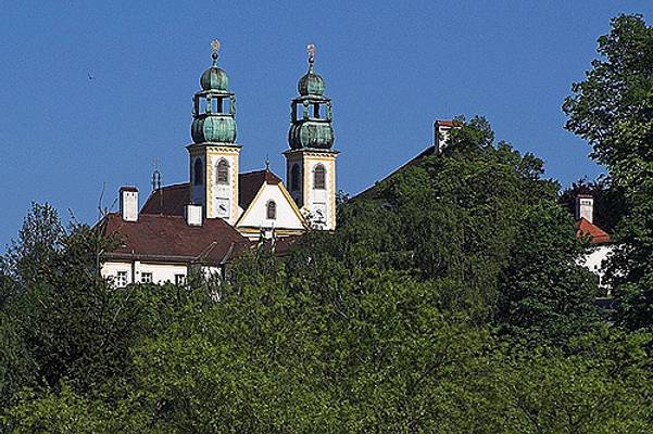Mariahilf ob Passau from Innsteg