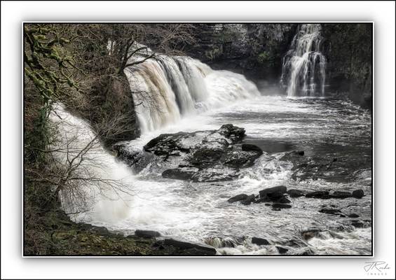 Bonnington Linn Waterfall