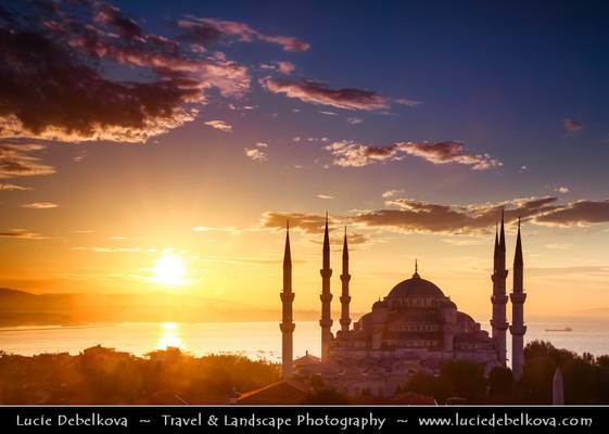 Turkey - Istanbul - Blue mosque during Sunrise