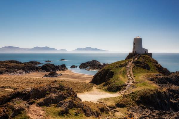 Llanddwyn