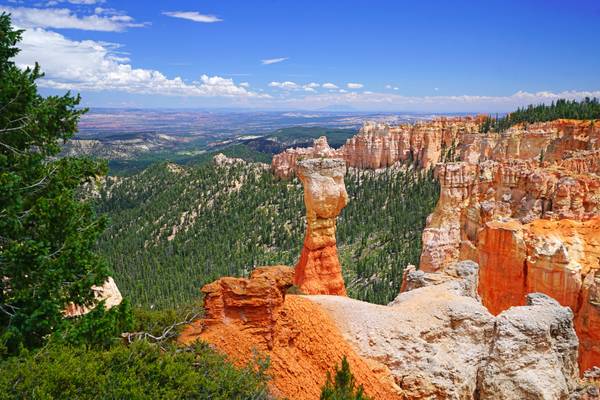 Splendid view from Agua Canyon point, Bryce Canyon NP, Utah