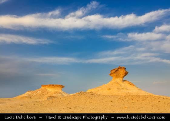 Qatar - Bir Zekreet Desert - Mushroom Rock Formation