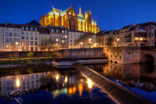 Metz at blue hour [FR]