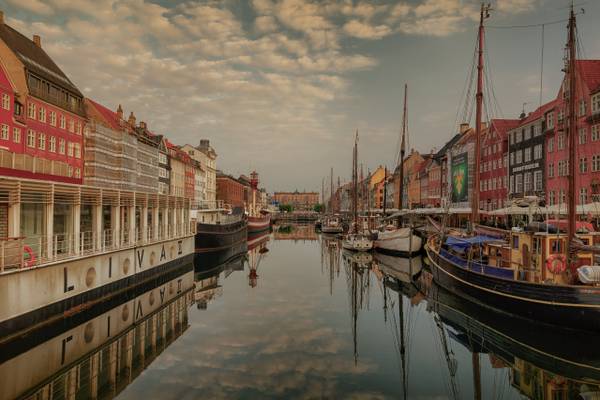 The Canal of Tranquility