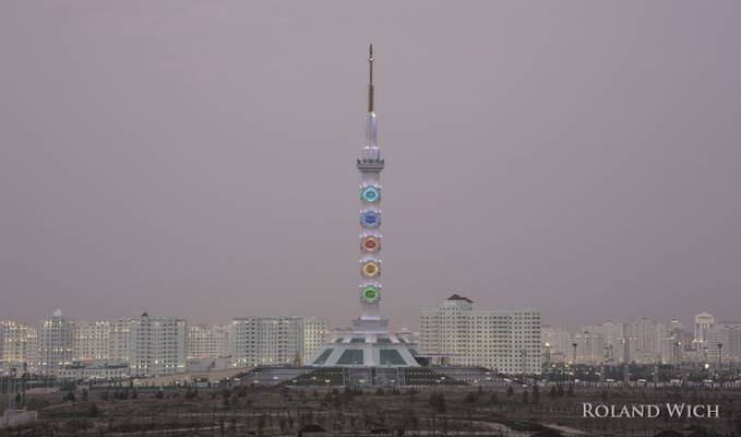 Ashgabat - Constitution Monument