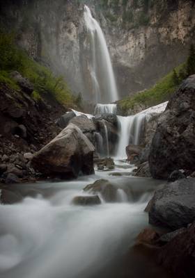 Dreaming of Comet Falls