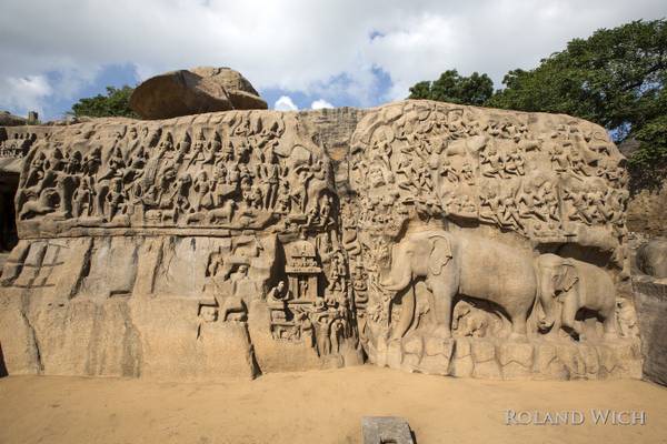 Mahabalipuram - Descent of the Ganges Bas-relief