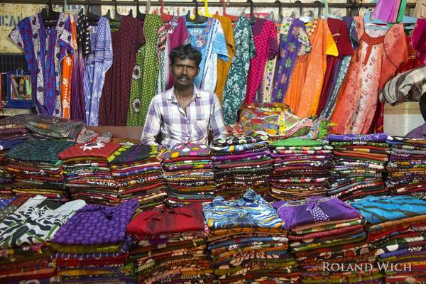 Tiruchirappalli - Clothes Stand