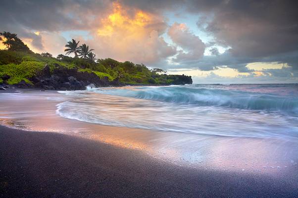 Waianapanapa Sands - Maui